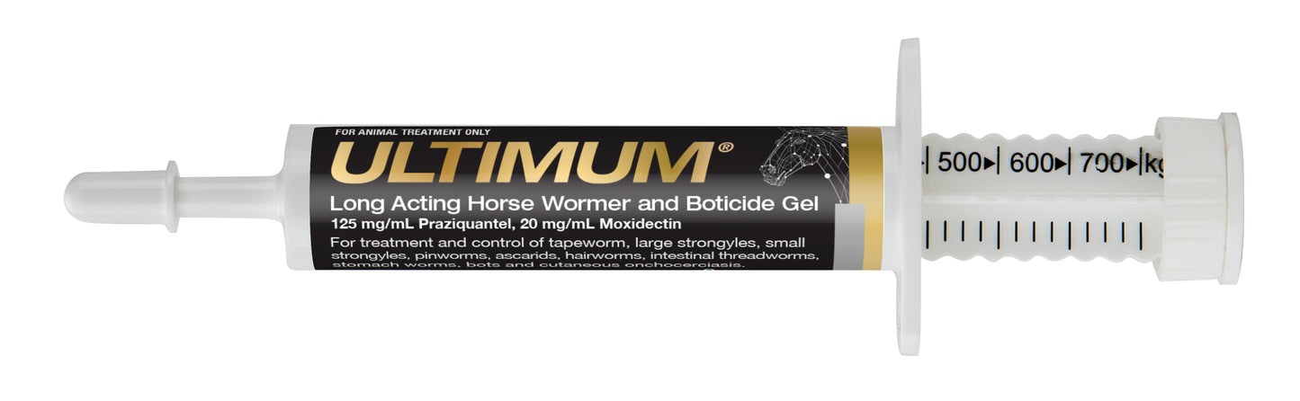 White and gold Ultimum horse wormer gel syringe with dosage markings for 500-700kg.