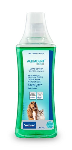 Green AQUADENT FR3SH water additive bottle for dogs and cats, 250 mL, with pet images on the label.