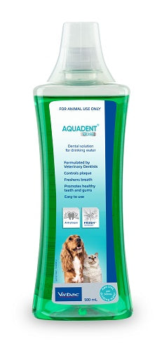 Green AQUADENT FR3SH water additive bottle for dogs and cats, 500ml, with pet illustrations.
